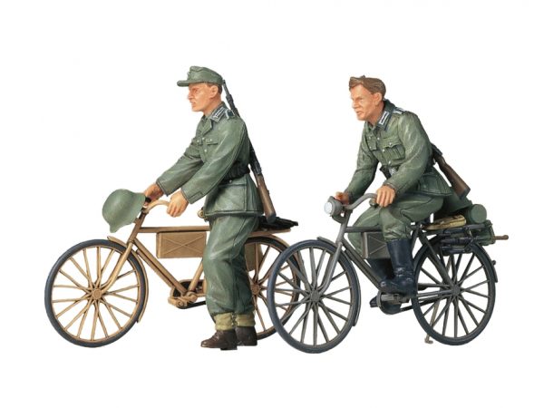 GERMAN SOLDIER WITH BICYCLES SET 1/35 - RC Eksperten