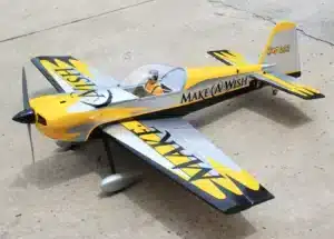 Seagull CAP 232 ARF "Make a Wish" er et 1,45 m akrobatfly for 10cc glowmotorer eller 4S–6S elektrisk drift. Lett konstruksjon og imponerende design. Rc Eksperten