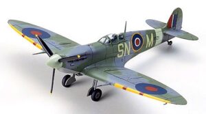 Tamiya Supermarine Spitfire Mk.Vb Trop 1/72 plastbyggesett – klart til bygging i detaljer