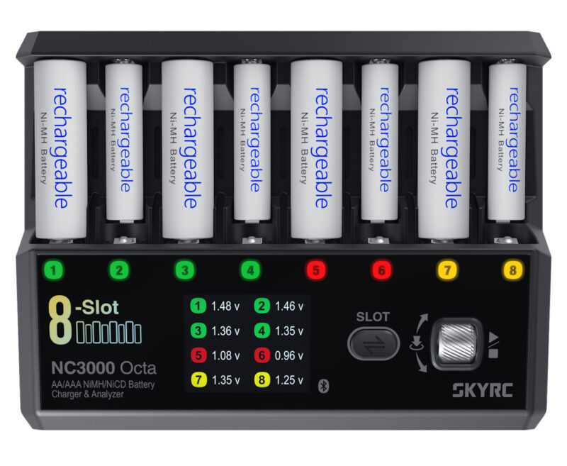 SkyRC NC3000 Octa 8-Kanals NiMH Lader – visning fra siden